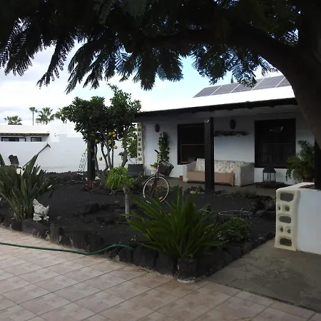 Dona Cris Puerto del Carmen (Lanzarote)