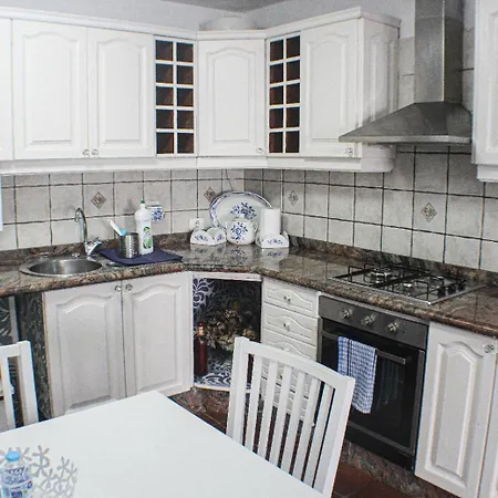 Gasthuis Dona Cris *